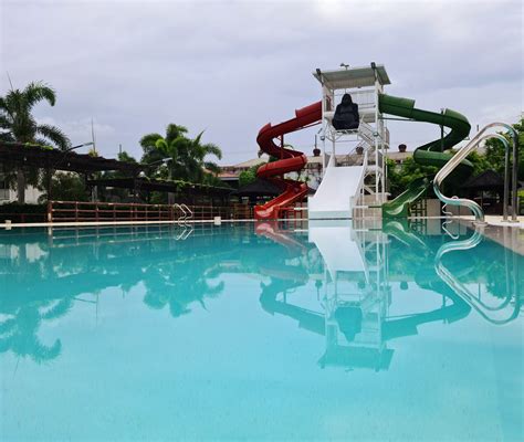Paraiso ni Baste Resort .